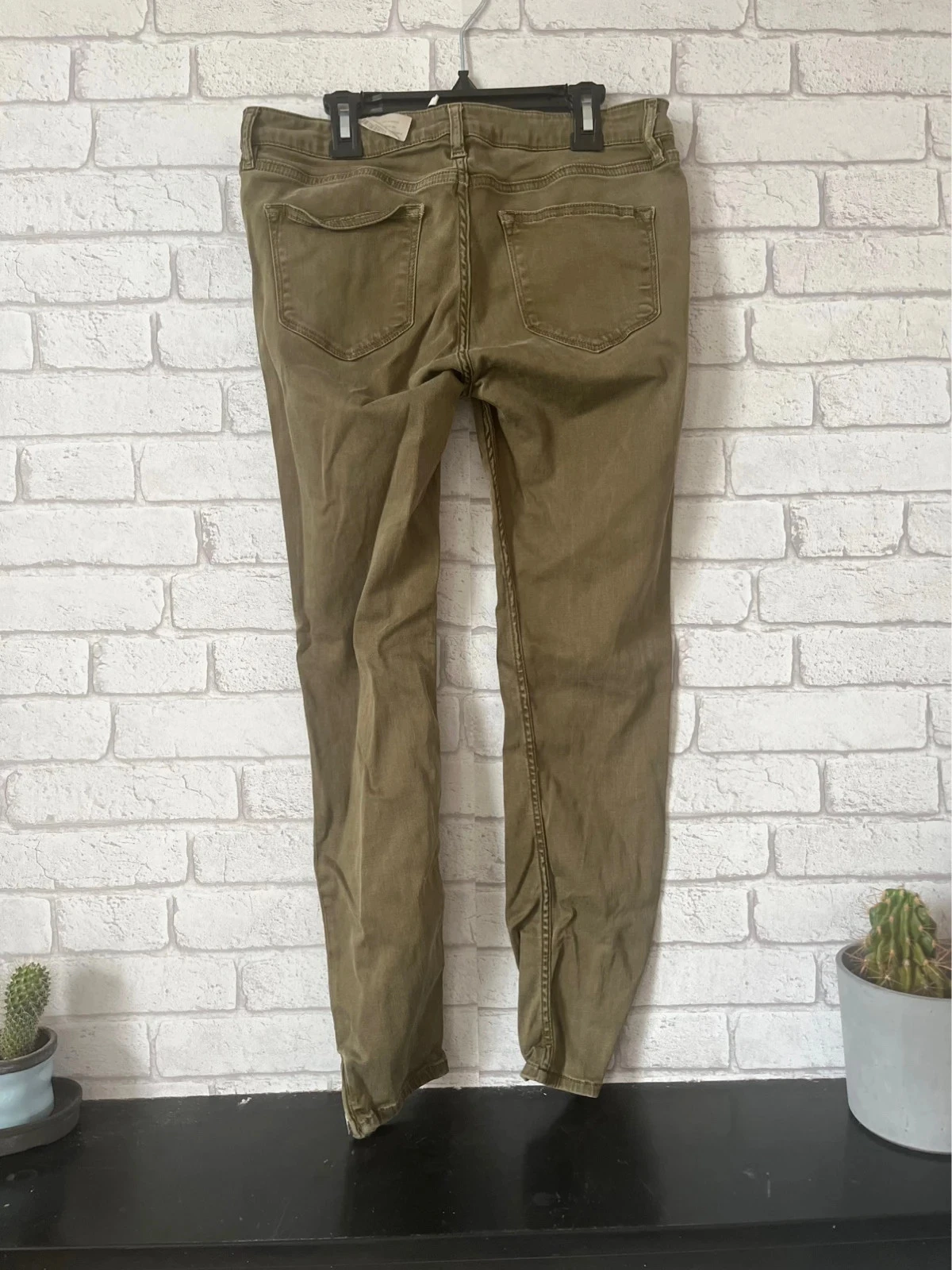 Calças slim cáqui – Tamanho 40 – Zara – photo 3